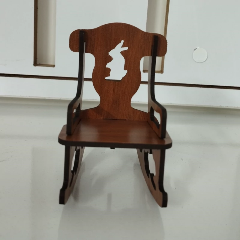 ماکت صندلی راک مخصوص عروسک و تزیینات (پس کرایه)