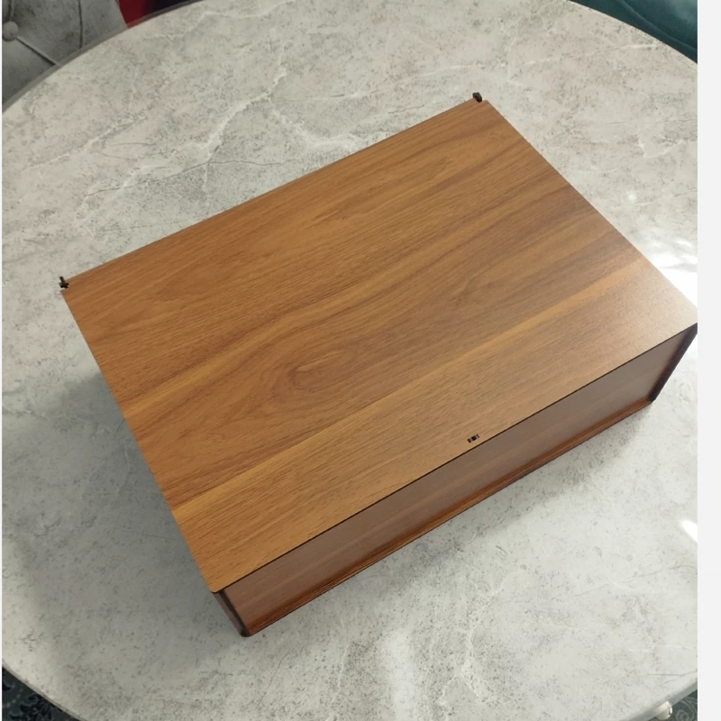 جعبه هدیه چوبی کد13 (35 در 25 با ارتفاع 10) (پس کرایه)