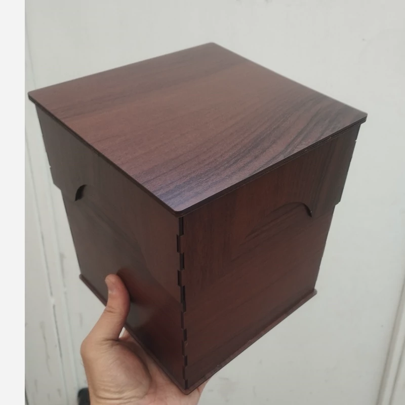 جعبه هدیه چوبی کد 6(17در17در20) (پس کرایه)